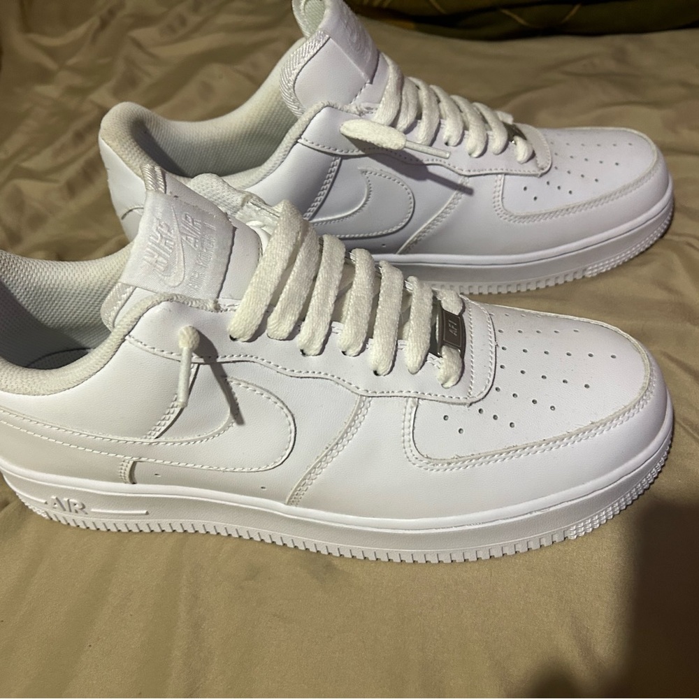 Mens Nike Air Force 1 (White)